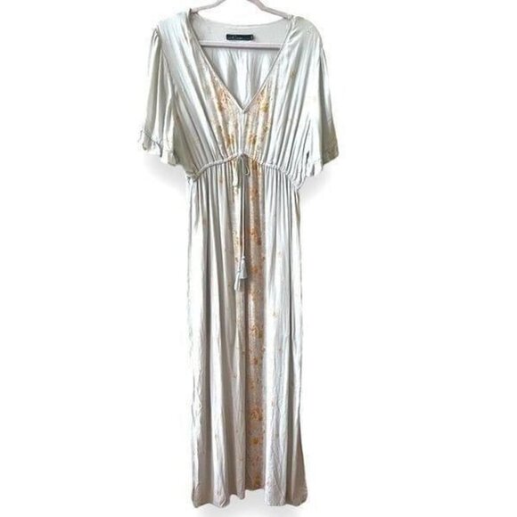 Crimson Maxi Dress - Picture 11 of 11